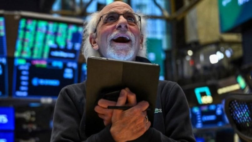 战争期间市场有“可疑”交易  美国议员吁SEC彻查